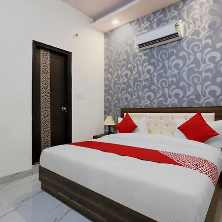 Hotel O Sangeet Faridabad Esterno foto