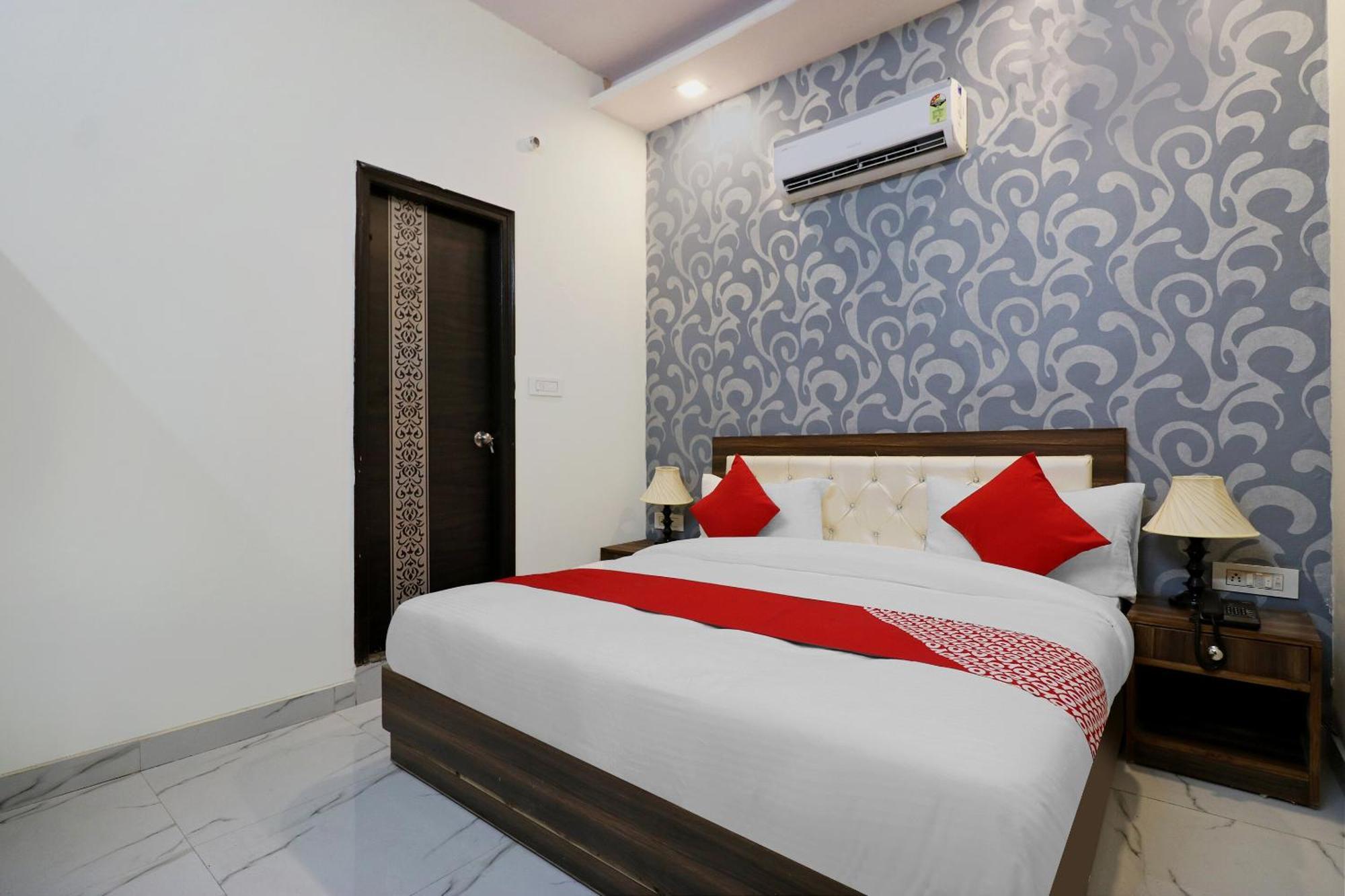 Hotel O Sangeet Faridabad Esterno foto